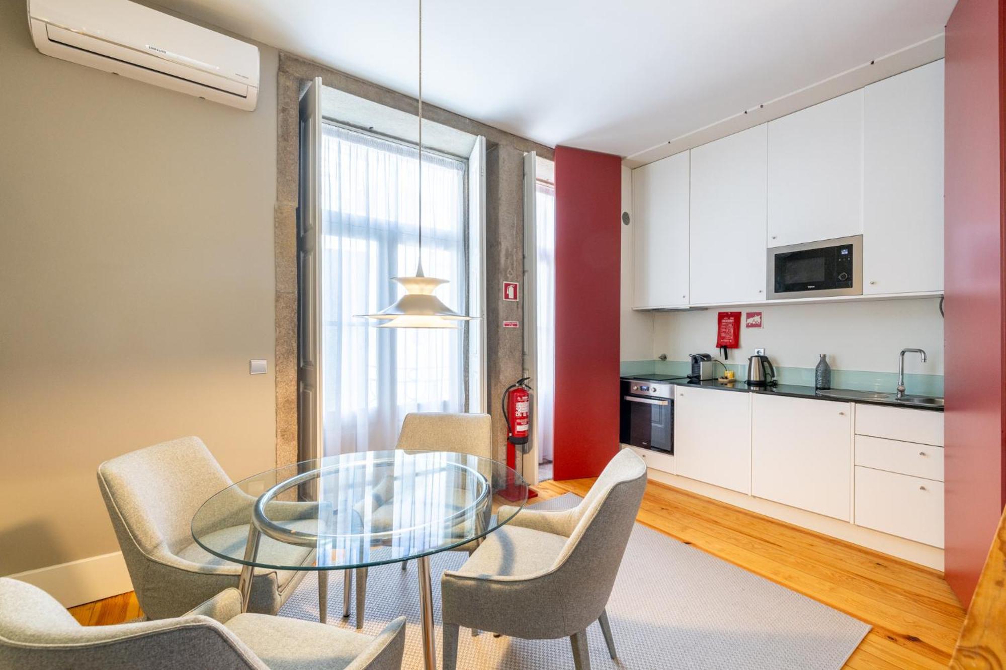 Casa Do Oficio - Livreiro Apartment Порто Екстериор снимка